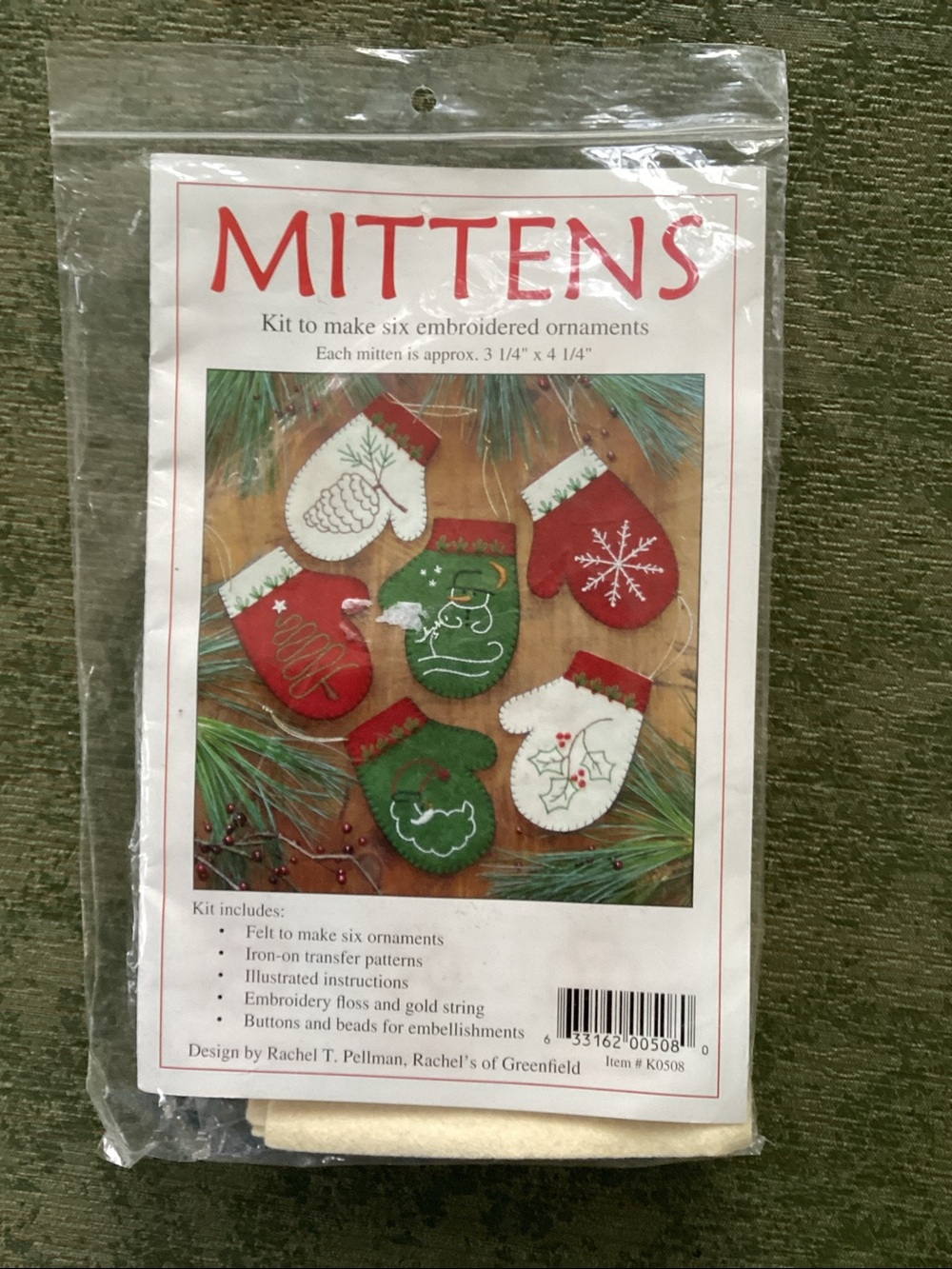 Embroidered mitten Christmas ornament kits - Picture 2 of 3